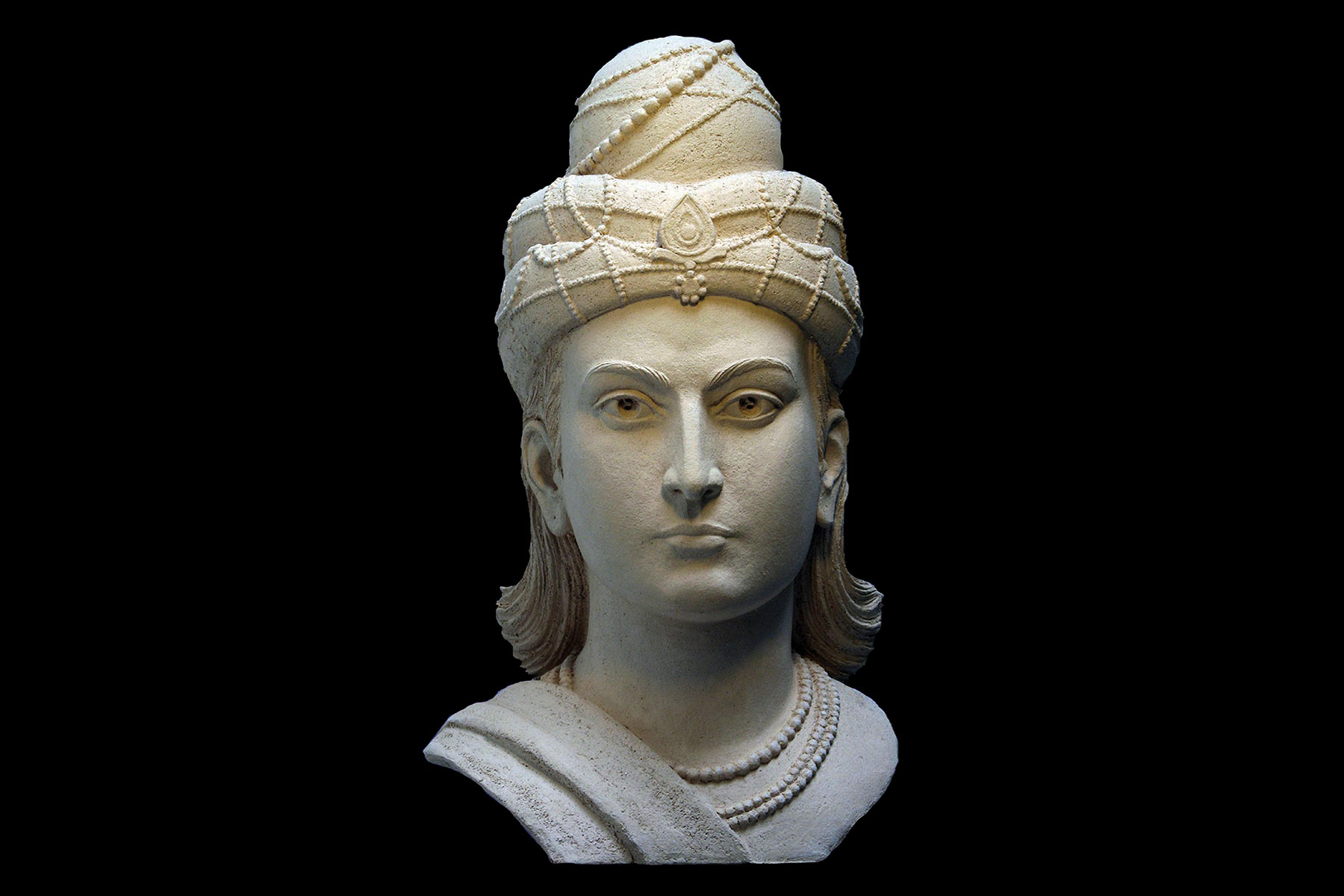 Ashoka the Great’s Commitment to Nonviolence Led to the Spread of Buddhism