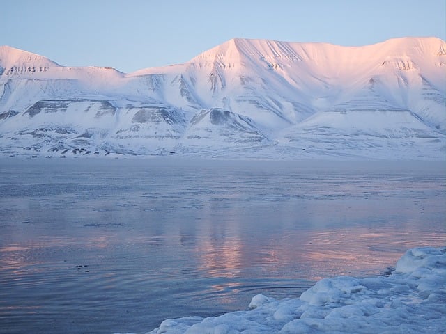 Sacred Natural Landscapes in Sami Culture Sacred Natural Landscapes in Sami Culture